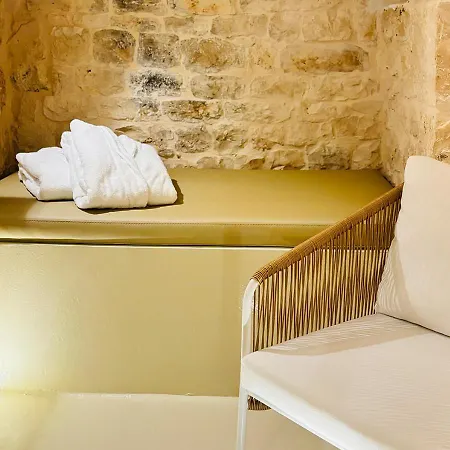 Luxury & Trullo Monte Farella Casa de Férias *