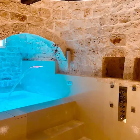 Holiday home Luxury & Trullo Monte Farella *
