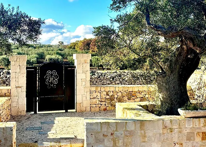 Luxury & Trullo Monte Farella